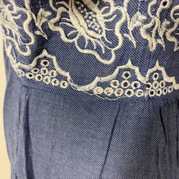 Closet Closing Sale! Anthropologie Waters shirt dress blue white button down L - Picture 7 of 8